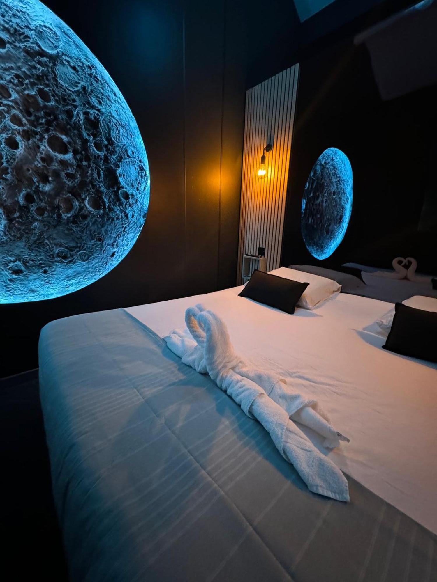 Fullmoon By Cloud Apartamento Aubervilliers Exterior foto